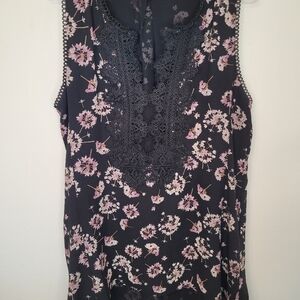 WHBM Top Black, Pink Floral Sleeveless, Lace accents,